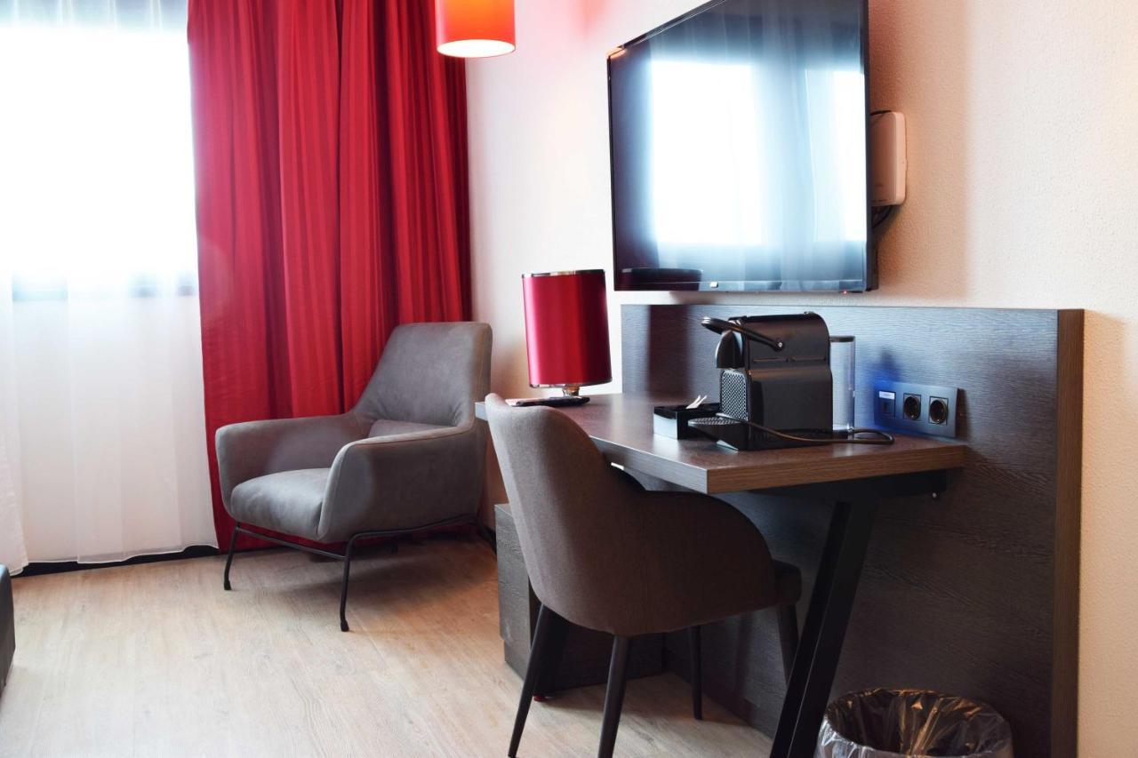 Bastion Hotel ניימכן מראה חיצוני תמונה