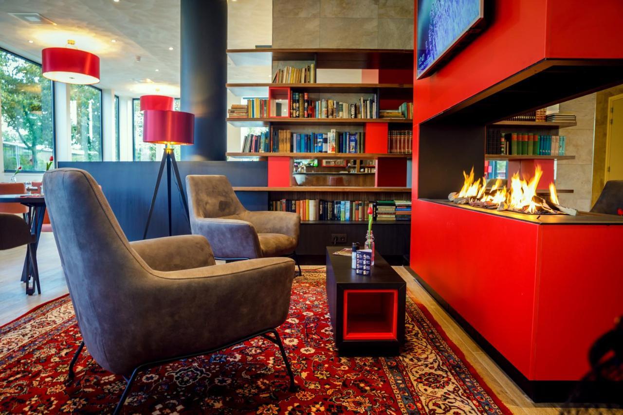 Bastion Hotel ניימכן מראה חיצוני תמונה
